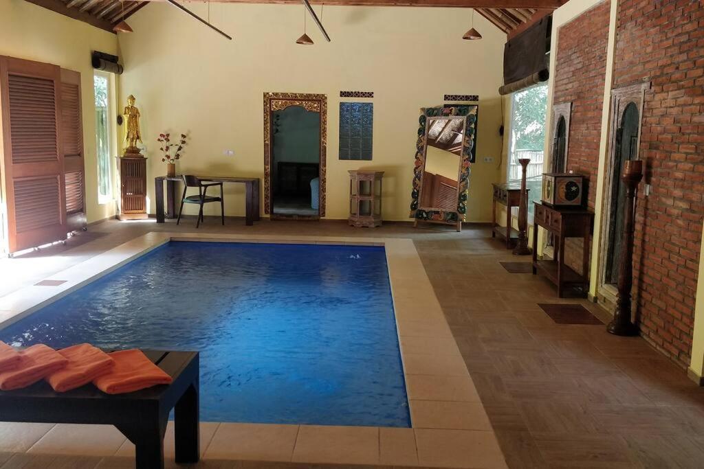 Villa King: Unique Villa With Indoor Swimming Pool Amed Exterior foto